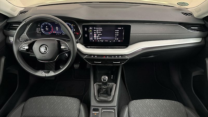 Škoda Octavia 1.5 TSI Style Combi - fotka 8 z 25