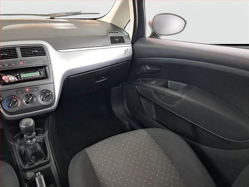 Fiat Punto (2009) 1.2, nová STK, v provozu - fotka 8 z 14