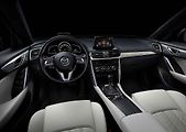 Mazda CX-4.