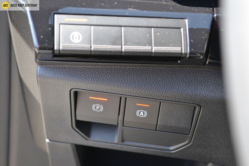 Renault Austral TECHNO MHEV 160 AUTO - fotka 46 z 51