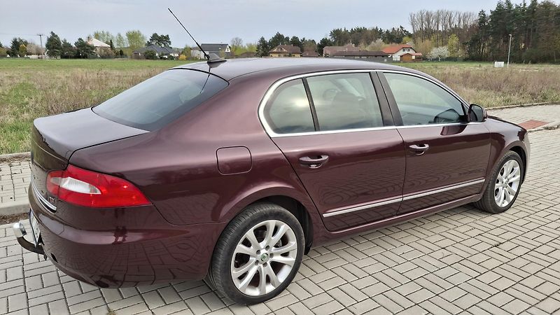 Škoda Superb 2.0 TDI 125 kw 1. majitel  - fotka 2 z 21