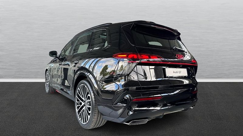 Audi Q7 Nová generace skladem - fotka 4 z 47