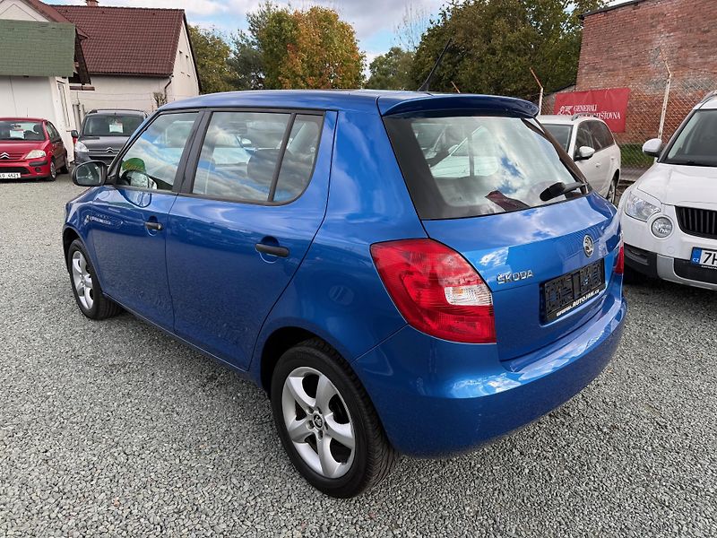 Škoda Fabia 1.2i KLIMA - fotka 4 z 12