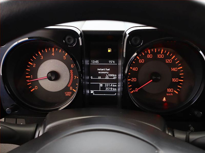 Suzuki Jimny (2024) 1.5 AllGrip - fotka 8 z 15