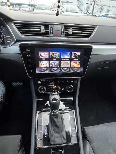 Škoda Superb (2019) 2.0 TDI 110 kW - Style DSG - fotka 8 z 12