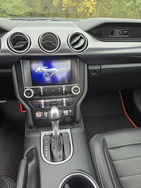Ford Mustang (2022) Mach 1 - fotka 12 z 15