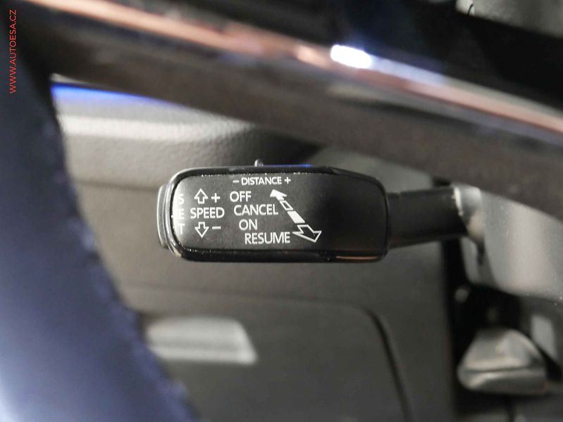 Škoda Octavia (2020) 2.0 TDI, DSG, navi, LED - fotka 15 z 21
