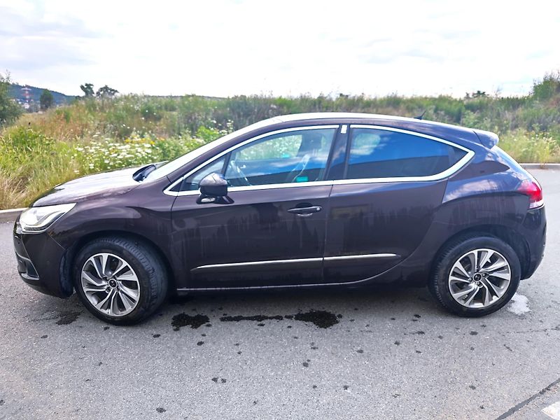 Citroën DS4 (2015) - fotka 7 z 10