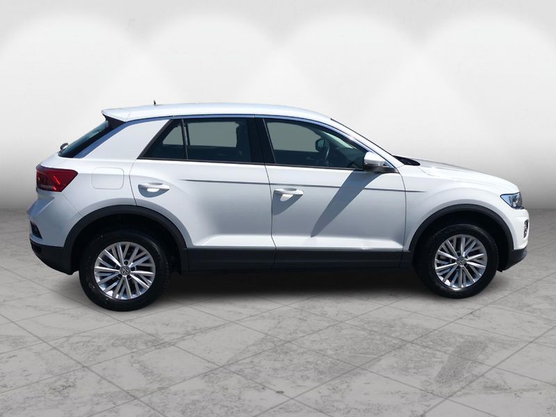Volkswagen T-Roc 1.0 TSi STYLE - fotka 8 z 28