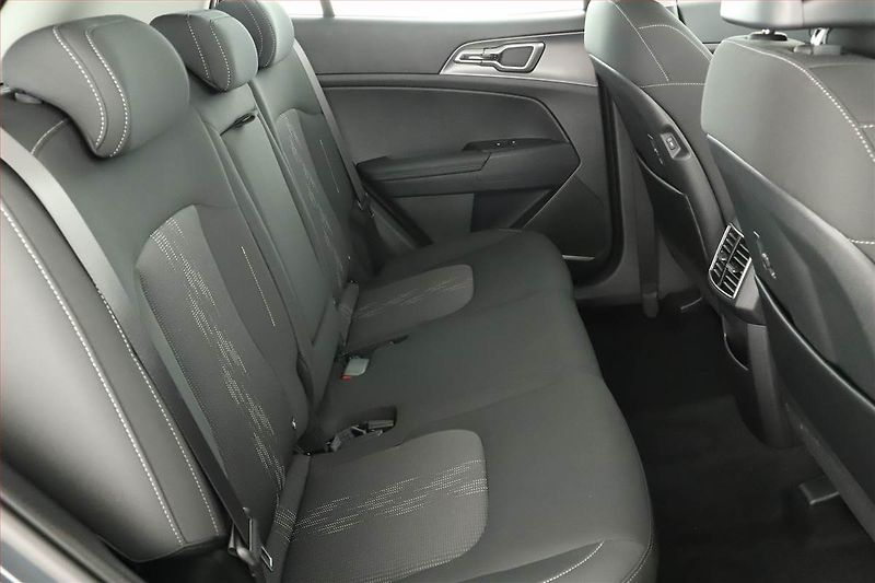 Kia Sportage (2026) 1.6 T-GDI, Ad. tempomat - fotka 7 z 19