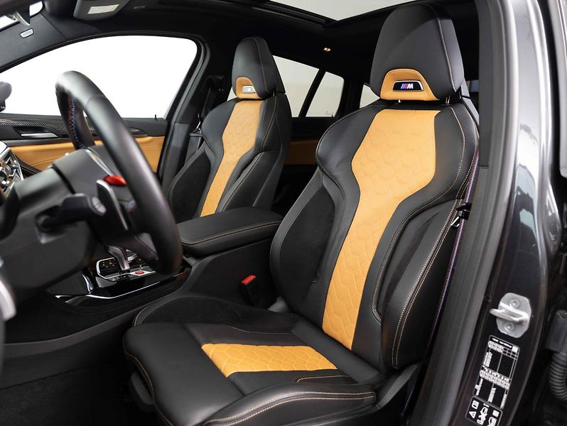 BMW X4 M - fotka 17 z 22