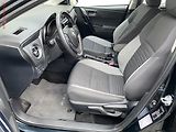 Toyota Auris (2015) 1.2T, Comfort, TZ, kamera - náhled 9