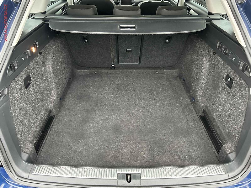 Škoda Superb (2016) 1.6 TDi - fotka 7 z 17