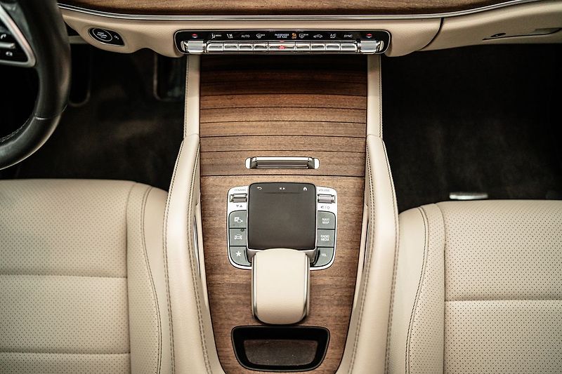 Mercedes-Benz GLE 4Matic, MBUX, 360°, tažné - fotka 20 z 30