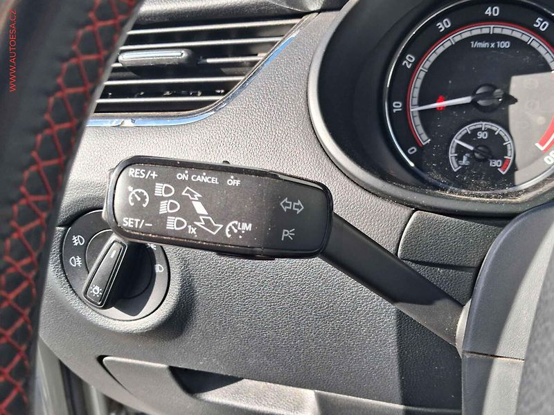 Škoda Octavia (2017) 2.0 TSi, ČR, RS245, DSG - fotka 15 z 19
