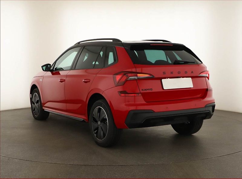 Škoda Kamiq (2025) 1.0 TSI, MONTE CARLO, AUTOMAT - fotka 4 z 20