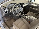Volvo XC40 B4 Momentum Advance AT8 - náhled 20