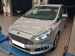 Ford S-MAX (2018) 2.0TDCi 4x4, ČR, AT, navi - fotografie inzerátu