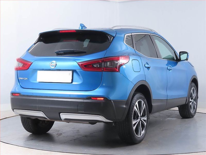 Nissan Qashqai (2018) 1.2 DIG-T, Serv.kniha, Navi - fotka 5 z 16