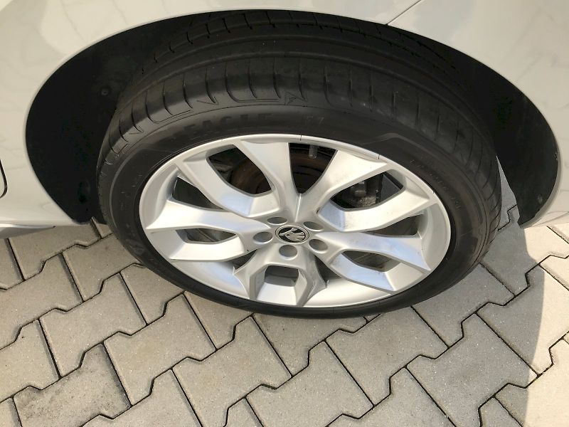 Škoda Kamiq (2021) STY TS 81/1.0 A7F - fotka 25 z 27