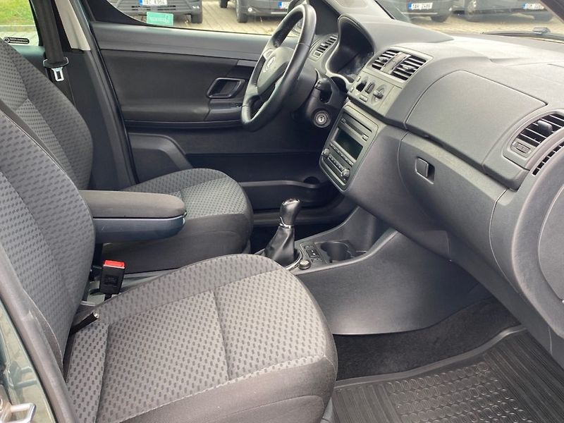 Škoda Roomster (2013) 1,2 TSI (63kW) Man - fotka 7 z 25