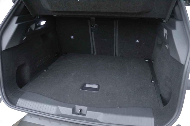 Mildhybrid představuje jedinou „nenabíjecí
