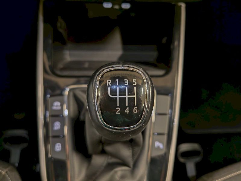 Škoda Fabia (2025) 1.0 TSI 85 kW Top Selection - fotka 17 z 28