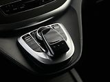 Mercedes-Benz Třídy V (2018)  V-Class 250d L 4MATIC - náhled 9