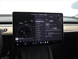 Tesla Model Y (2022) RWD LFP 60kWh, SoH 95% - náhled 20