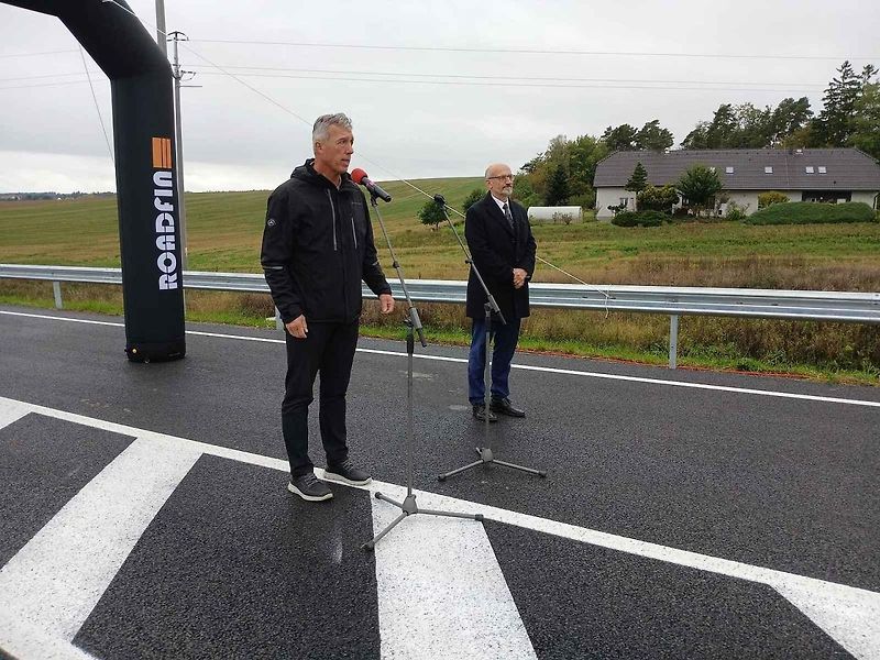 Slavnostní otevření napojení severního Rokycanska na D5.