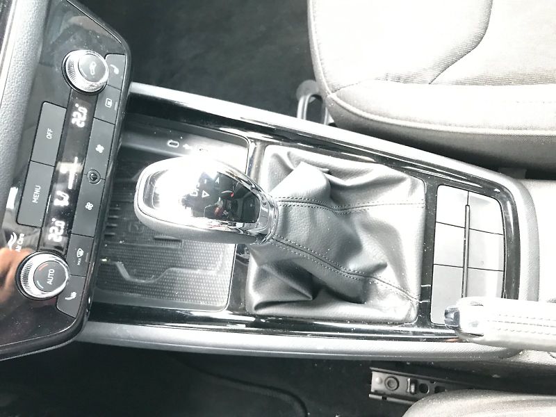 Škoda Kamiq (2025) SELEC TSI 85/1.0 A7F - fotka 26 z 26