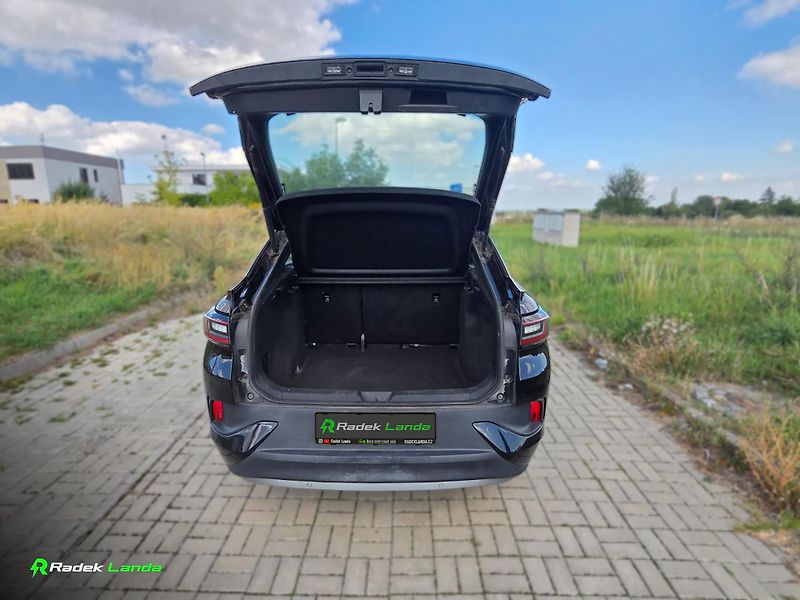 Volkswagen ID.5 (2022) Pro Performance 77 kWh - fotka 15 z 15