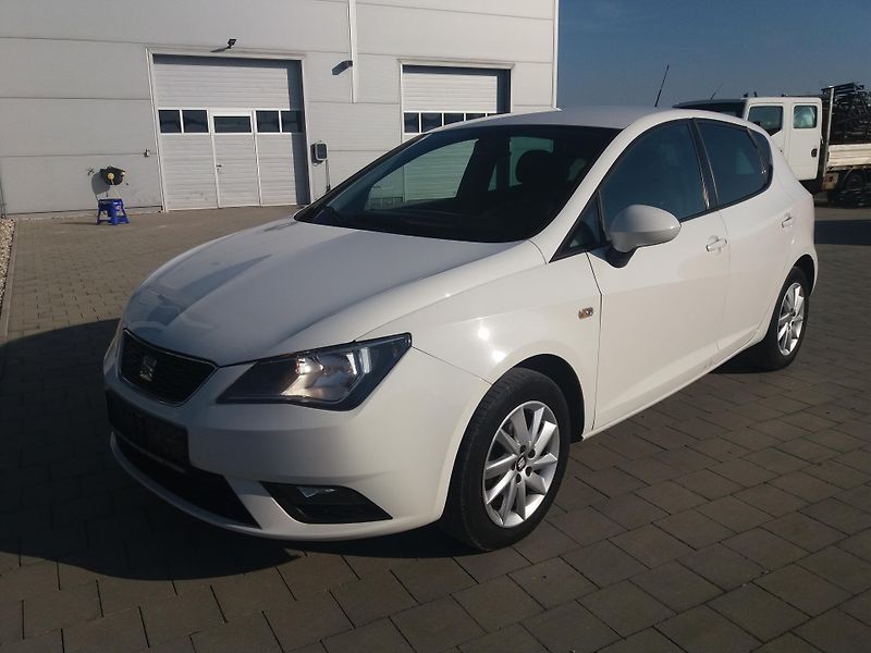 Seat Ibiza 1.2TSi,63kW,ESP,DIG.KLIM, - fotka 1 z 17