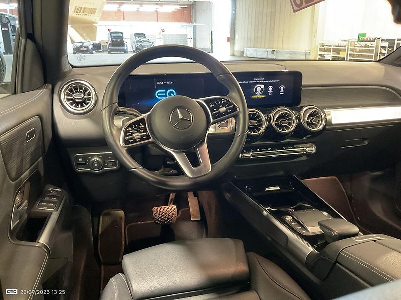 Mercedes-Benz EQB (2021) 300 Luxury 4-Matic 4×4 - fotka 5 z 8