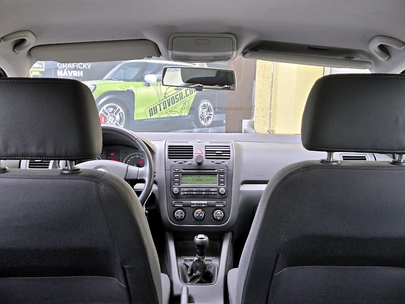 Volkswagen Golf TDi 103kW SPORT,ROZVODY - fotka 15 z 33