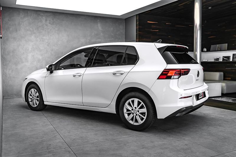 Volkswagen Golf - fotka 7 z 19