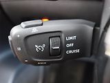 Peugeot 2008 (2021) GT 1.5 BlueHDi, Automat - náhled 17
