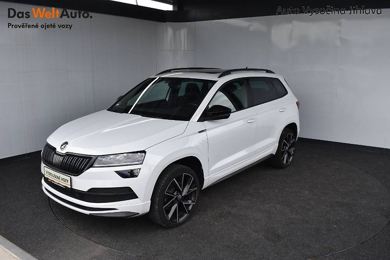 Škoda Karoq (2022) Sportline 1.5TSI 110kW DSG - fotka 1 z 28
