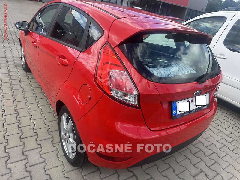 Ford Fiesta (2015) 1.2, 1.maj,ČR - fotka 2 z 3