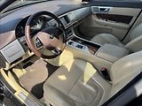 Jaguar XF 3,0 D V6 Sportbrake 202kw - náhled 9