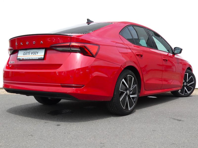 Škoda Octavia (2021) Style 1,5 TSI 110KW - fotka 10 z 30