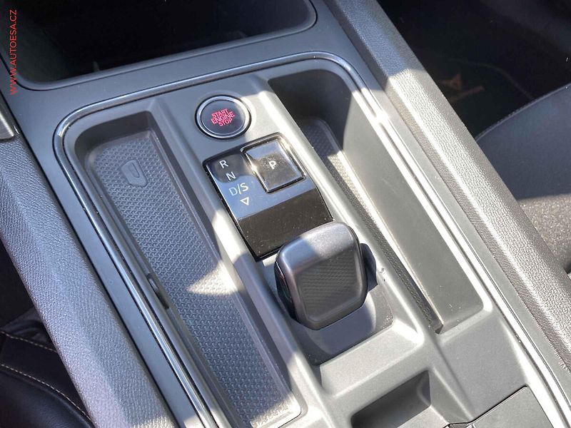 Cupra Formentor (2022) 2.0 TSi 4Drive, 1.maj,ČR - fotka 16 z 20
