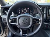 Volvo XC60 2,0   B4 AWD Dark PLUS - náhled 9