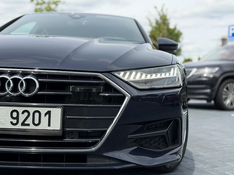 Audi A7 (2021) 40 TDi 150 kW/S-line - fotka 8 z 26