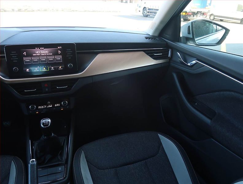 Škoda Scala (2021) Style 1.5 TSI, ČR,1.maj - fotka 8 z 18