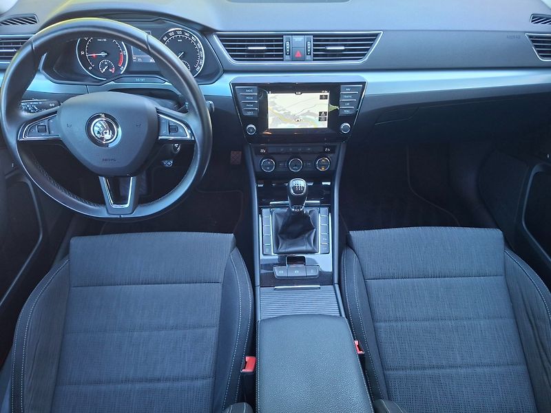 Škoda Superb (2015) 2.0TDI 110kW MAN -NEHAVAROVÁNO - fotka 10 z 47