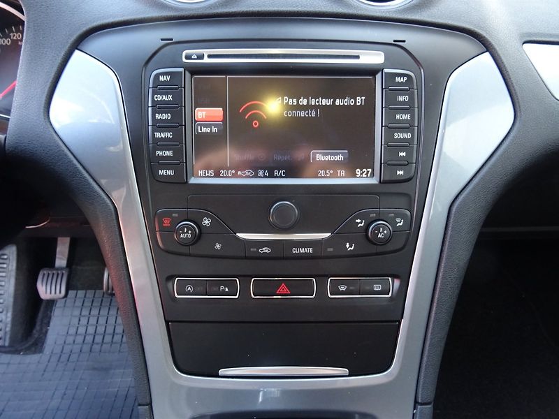 Ford Mondeo (2012) 1.6TDCi,85kW,tažne,klima - fotka 13 z 20