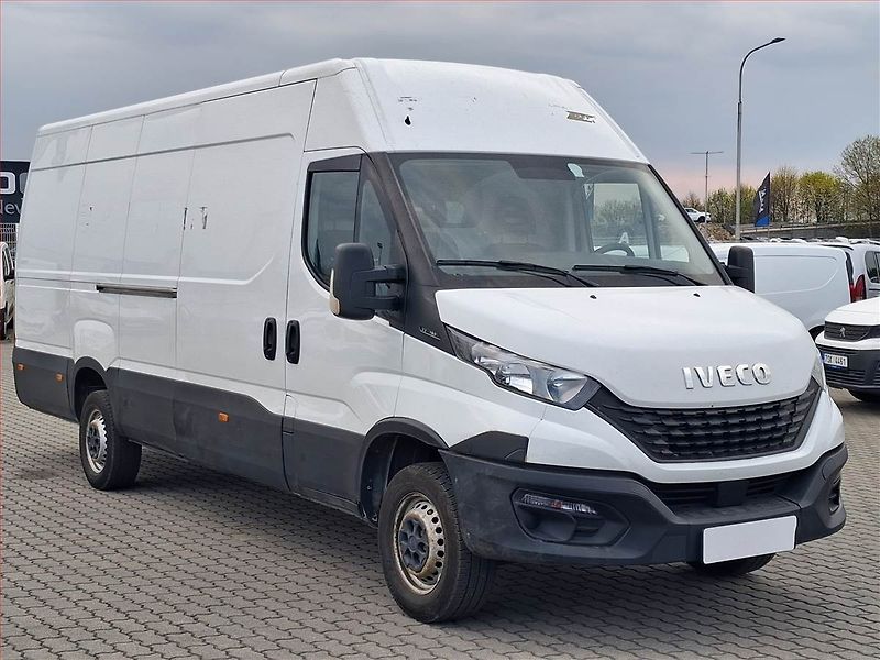 Iveco Daily (2021) 2.3 HPT, Maxi, 16m3, 1.0t - fotografie inzerátu