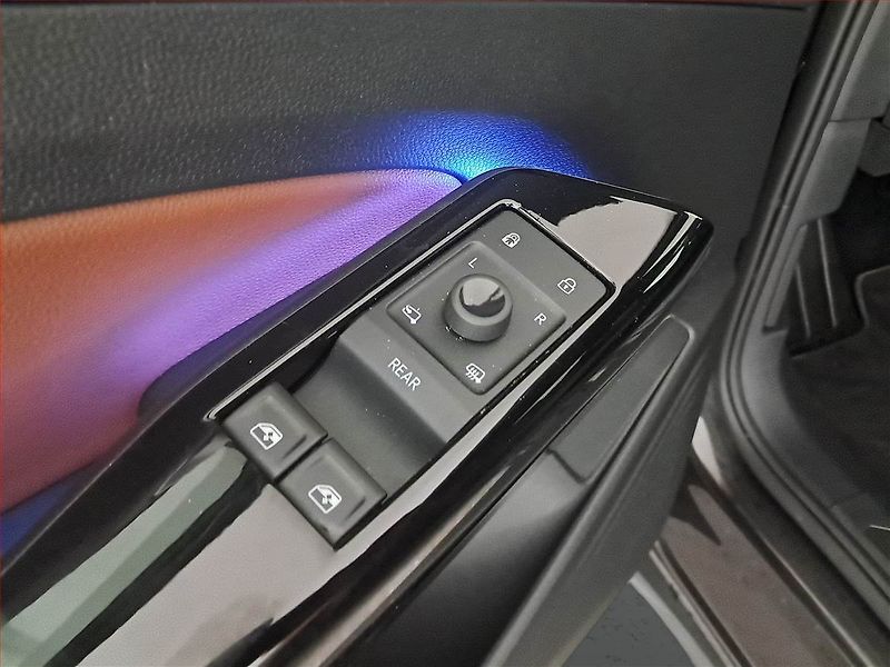 Volkswagen ID.4 (2021) Pro Perf. (82 kWh), SoH 91% - fotka 17 z 21