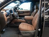 Chevrolet Suburban (2026) 6.2 V8 High Country 2026 - náhled 18